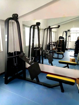 Steel Long Pull Machine for Chest Shoulder Back Arms Exercise 2.3*1*2.4 Medium Loader