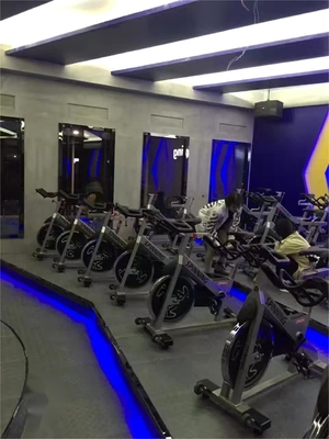 1250*520*1350mm Commercial Cardio Training Spinning Bikes with Adjustable Height