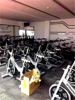 1250*520*1350mm Commercial Cardio Training Spinning Bikes with Adjustable Height