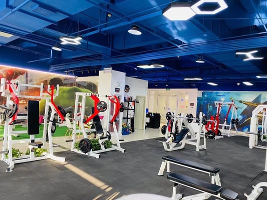 Plate Loaded Fitness Equipment ISO-LATERAL Shoulder Press for Maximum Muscle Activation