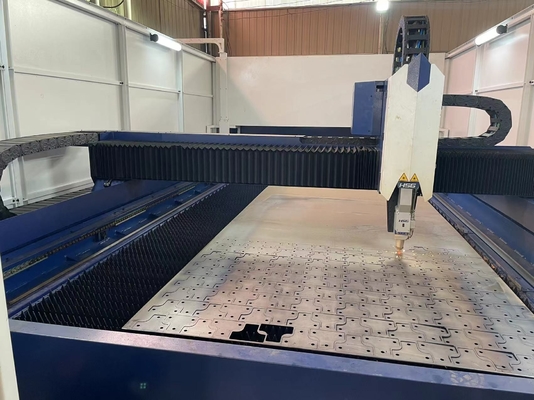 Commercial Gym Equipment Reverse Hyper with Steel Material and Customized Design